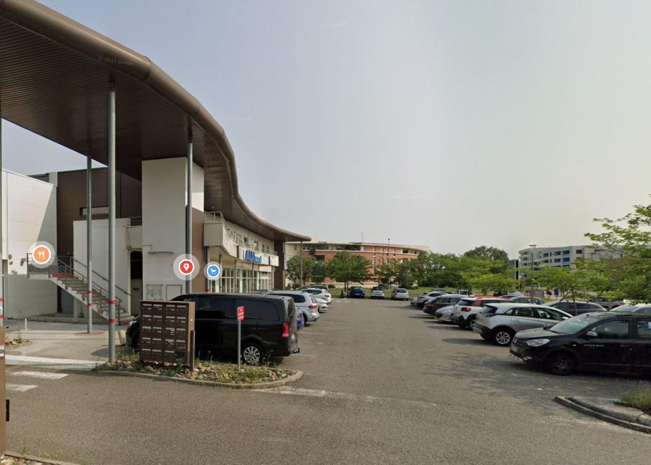 Commerce Colomiers 610m² Location commerce Colomiers Haute-Garonne OLCOM2424610 2